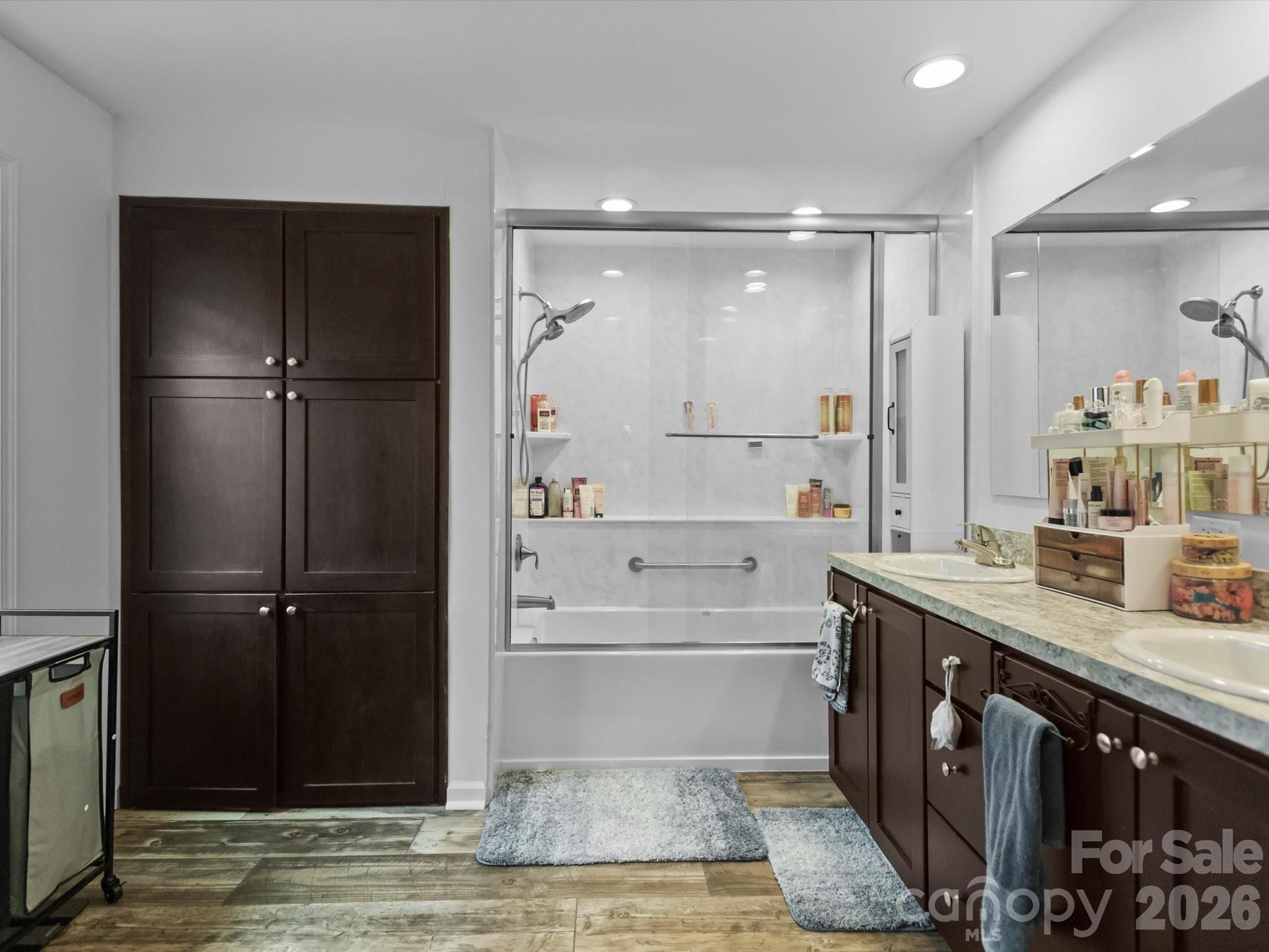 AUGUSTA GREENS - Residential