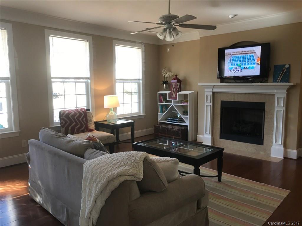 Stillwell Village - Residential Lease