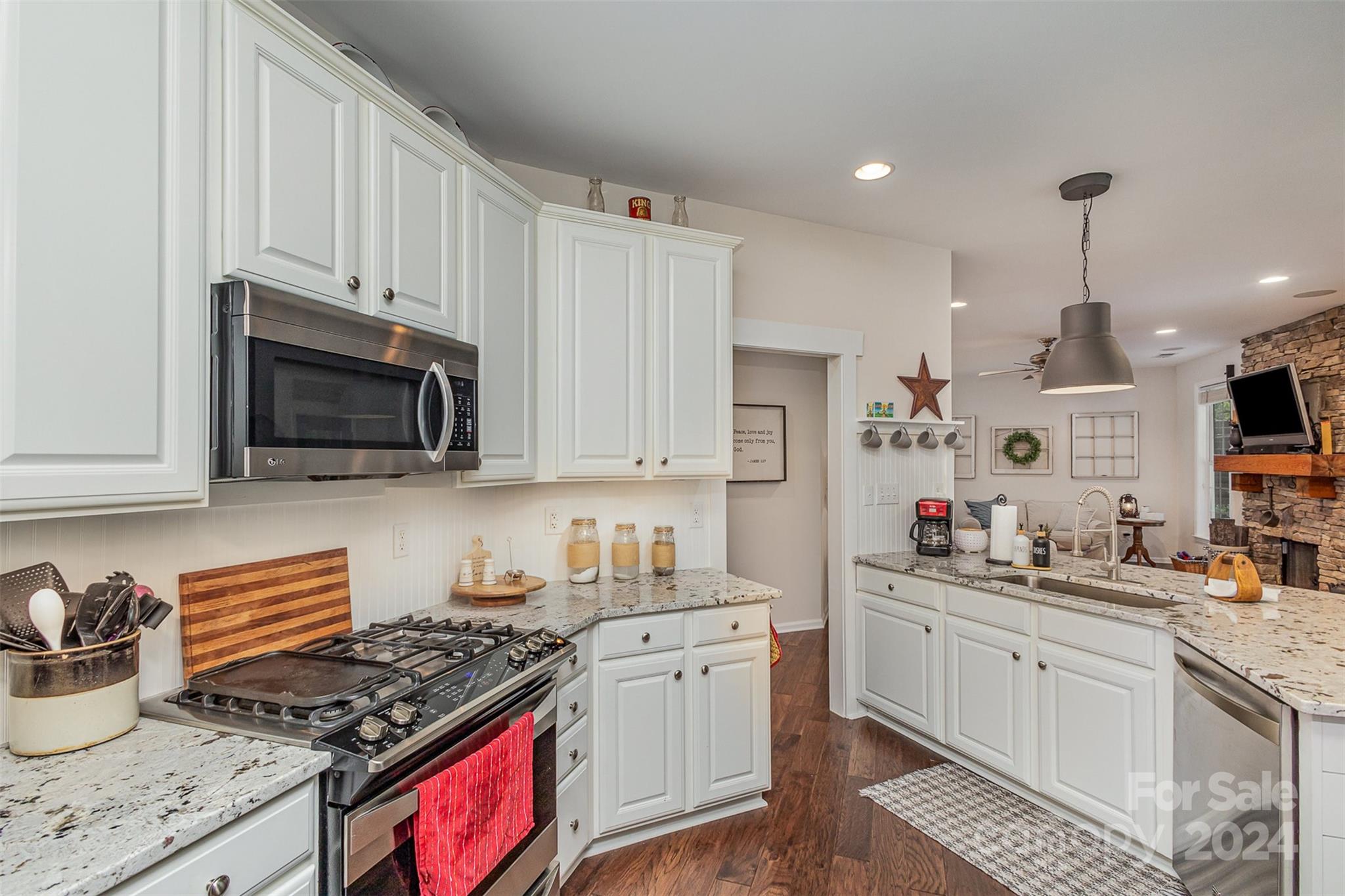 Rocky River Crossing - Residential