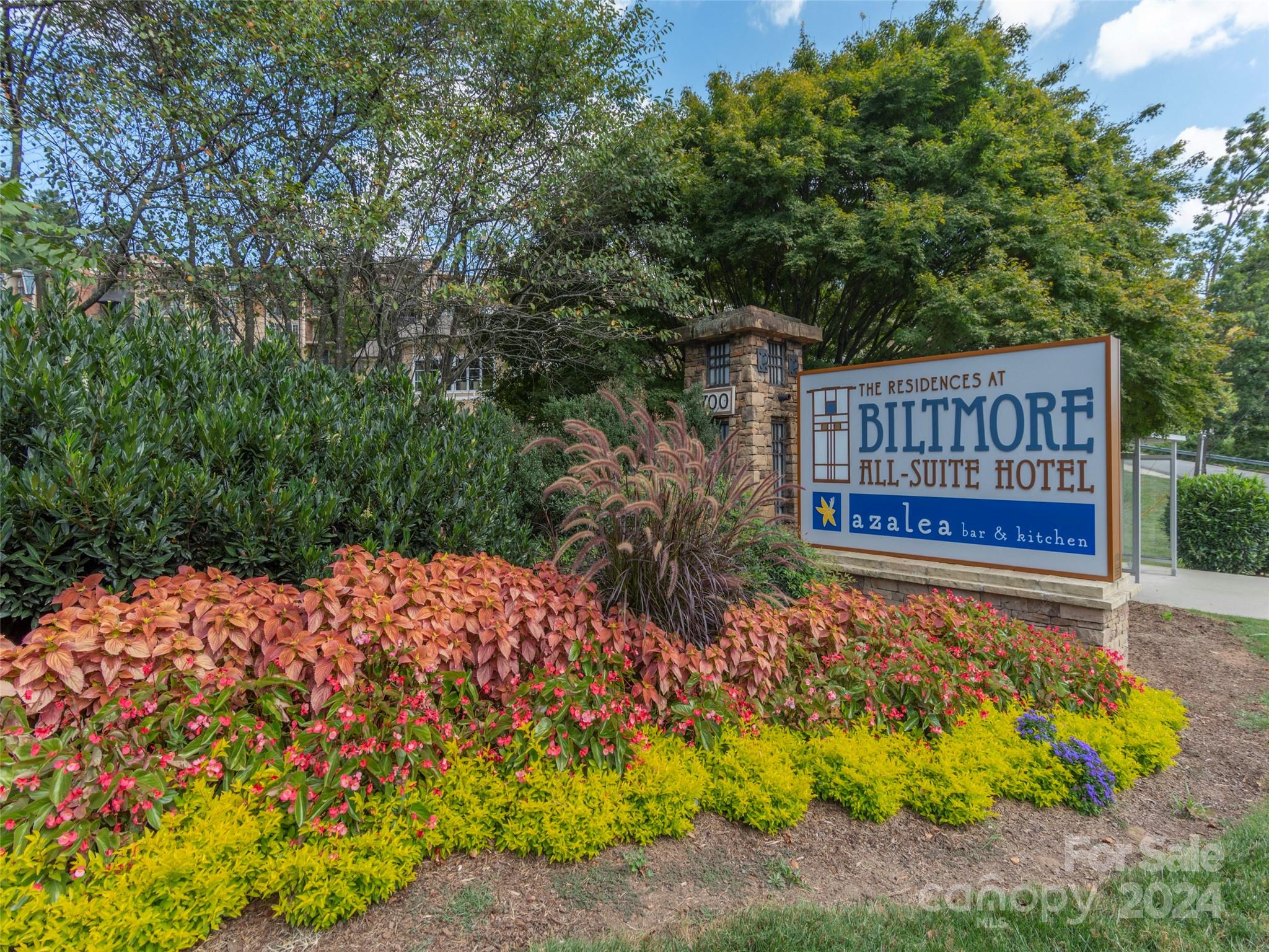 Residences At Biltmore - Residential