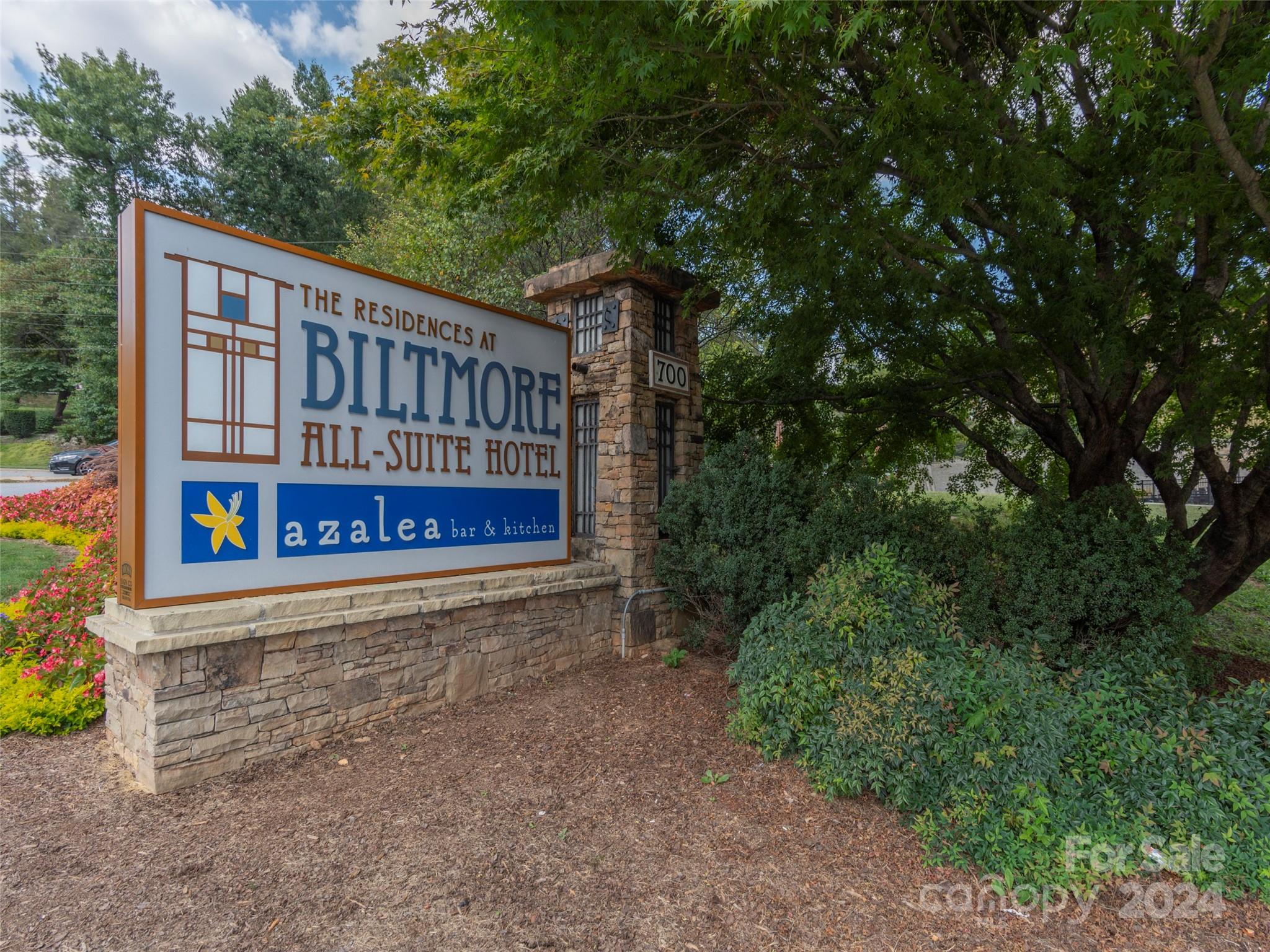 Residences At Biltmore - Residential