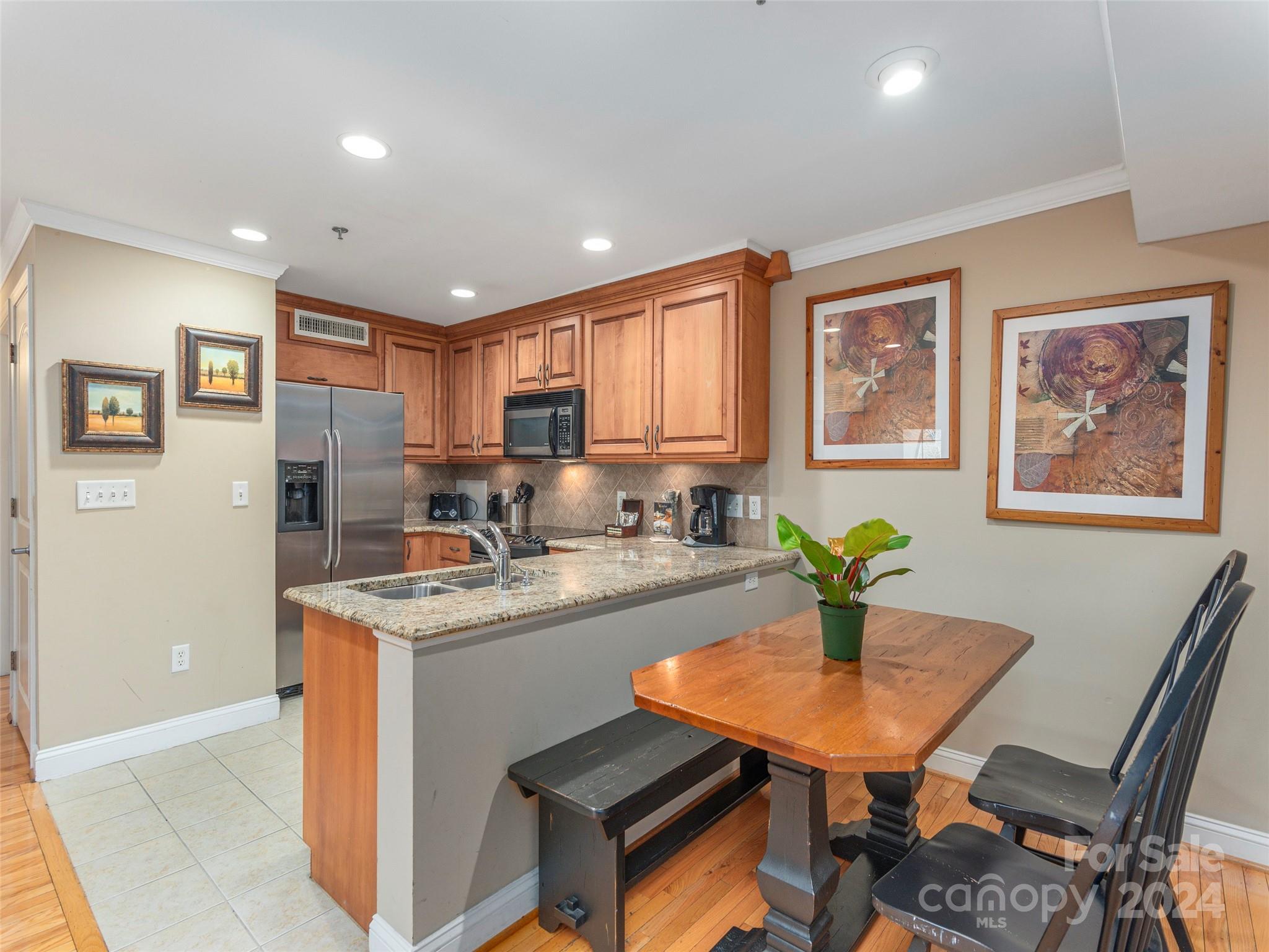 Residences At Biltmore - Residential