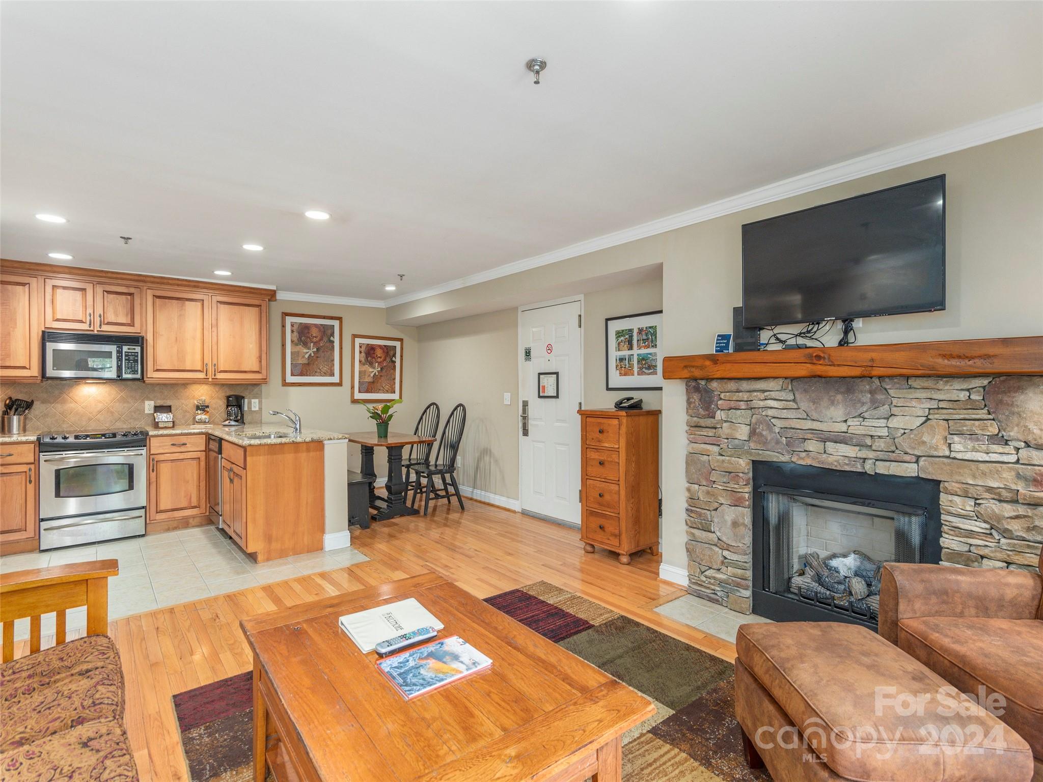 Residences At Biltmore - Residential