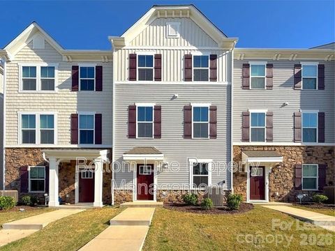 Photo of 1612 Aspire Street, Charlotte, NC 28262 (MLS # 4383744)