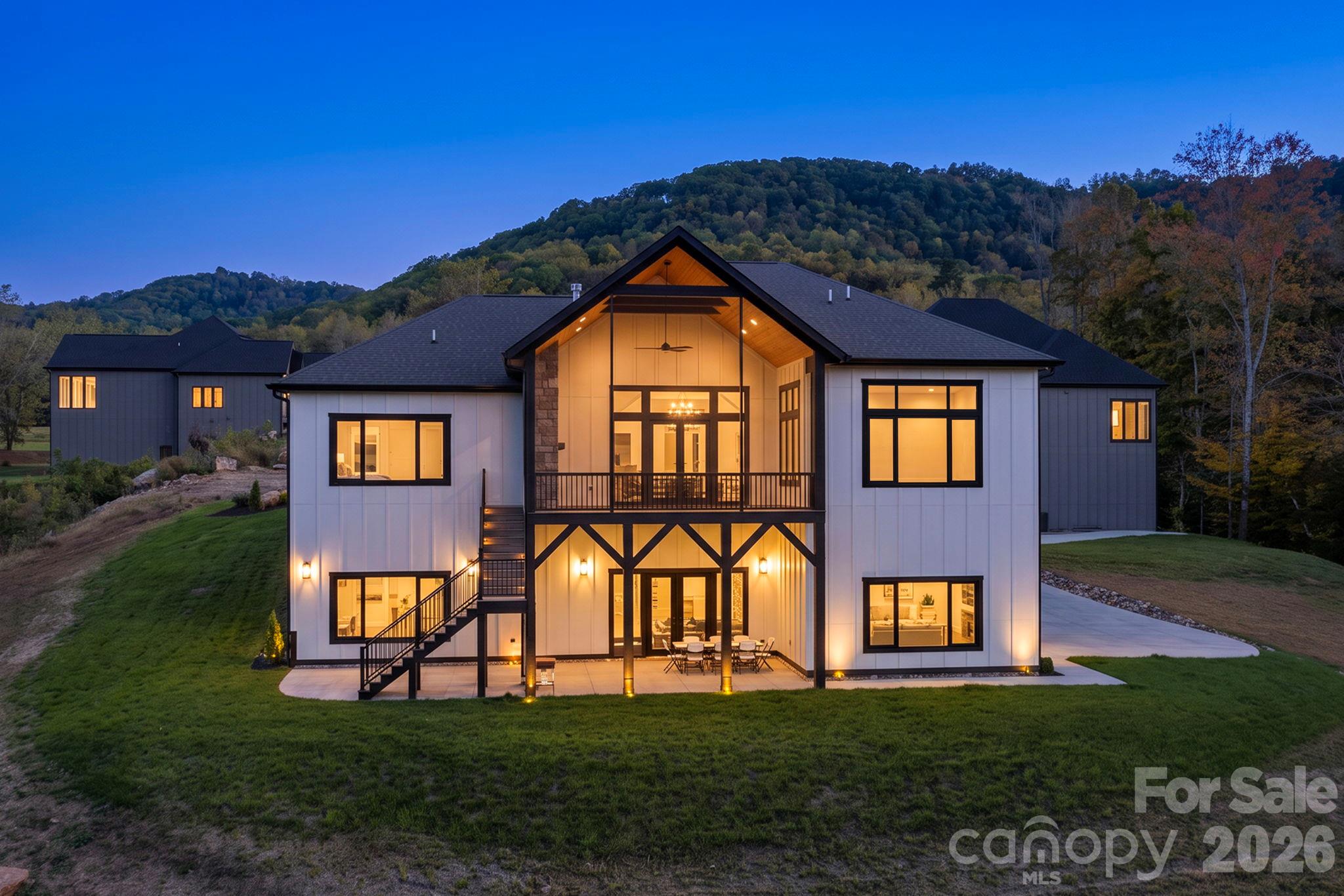 116 Bridgeway Drive