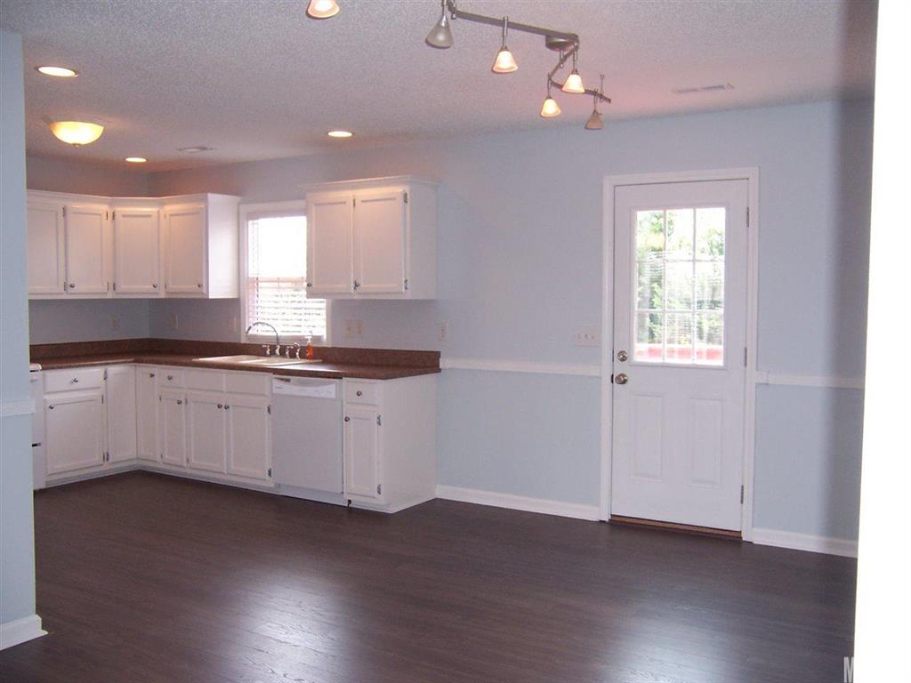 Laurel Place - Residential