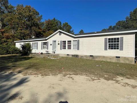 Single Family Residence in West End NC 1496 Juniper Road.jpg