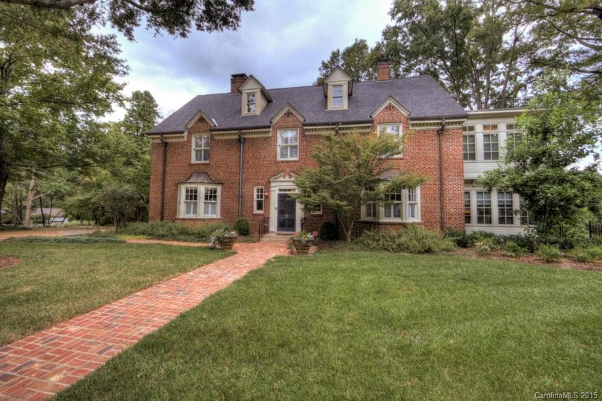 EXQUISITE Historical Estate, "Restormel", offering Convenience, Privacy & Elegance! Walk to town frm this 5BD, 5FB, 2HB Landmark situated on 2+acres. Rcnt mjr renv by Simonini to Main Hse, Carriage Hse/4 car grg & Log Cab.  Gourmet ktch, 3FP's, sumr ktch, grill cntr, frml & growng gardns, many more spcl details to see! 2nd lvng qrtrs in Carriage Hse, ideal for nanny or extnded stay guests.  Home has been inspected, repaired & apprsd over list price.  A spcl opportunity to live in Davidson!