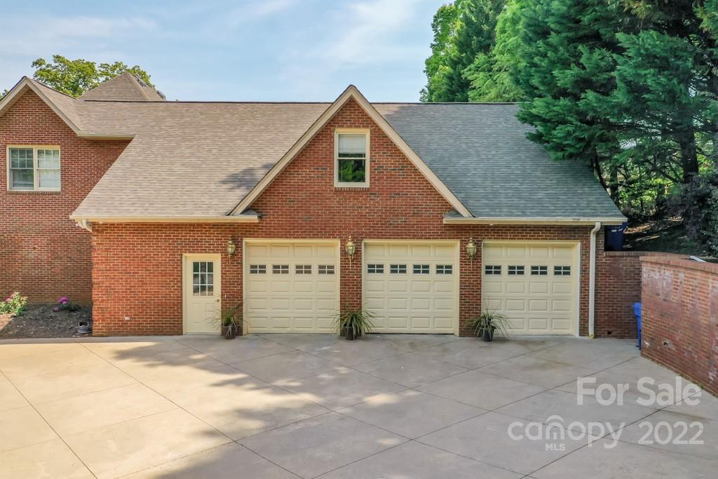 Forest Hills South - Residential