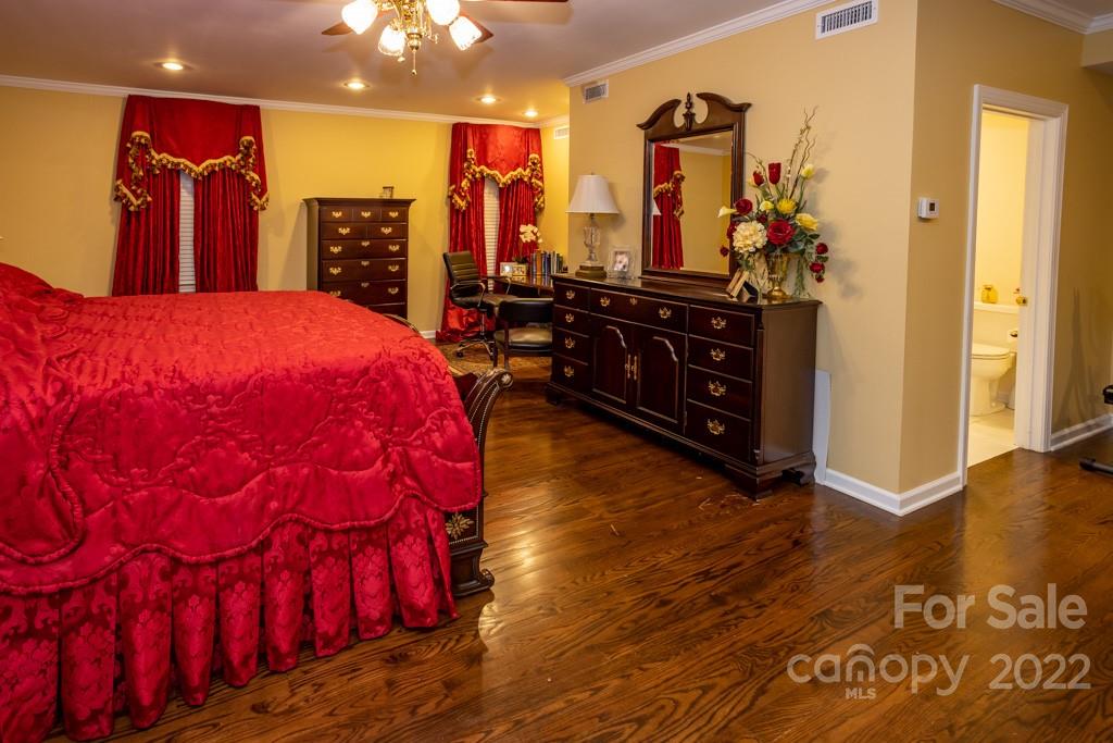 Forest Hills South - Residential