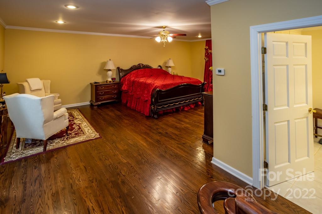 Forest Hills South - Residential