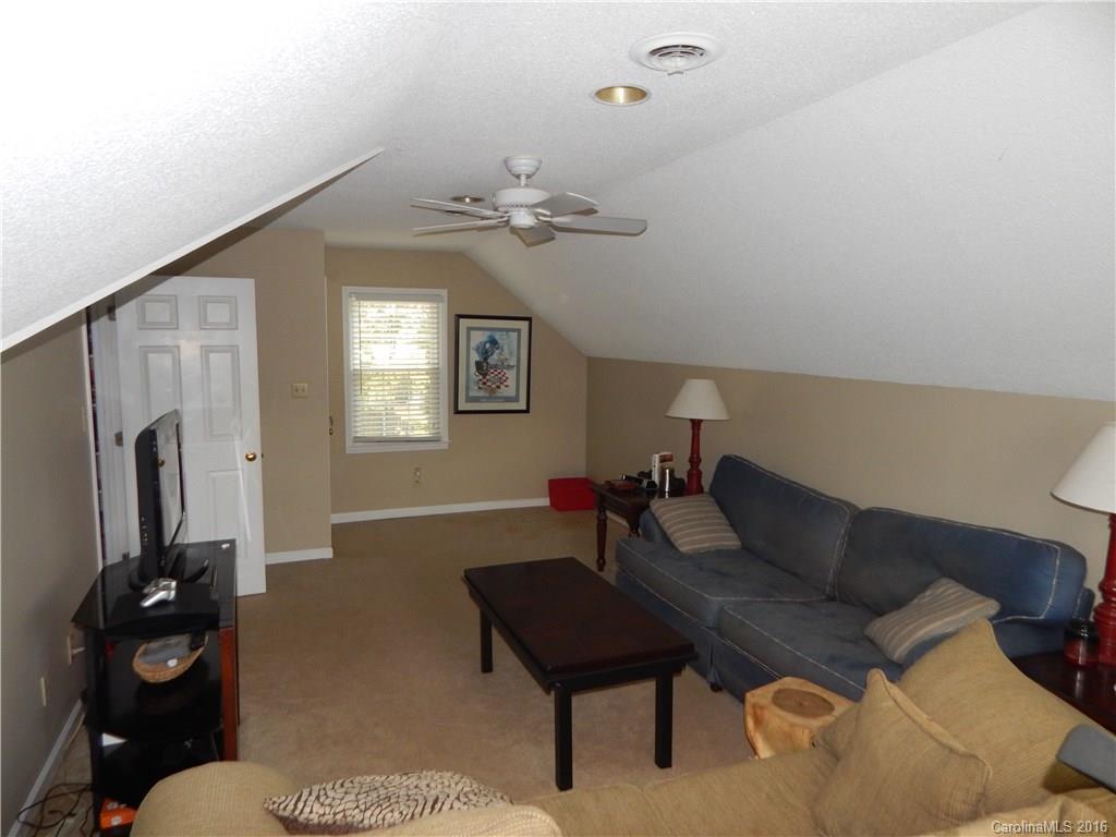 Shiland Hills - Residential