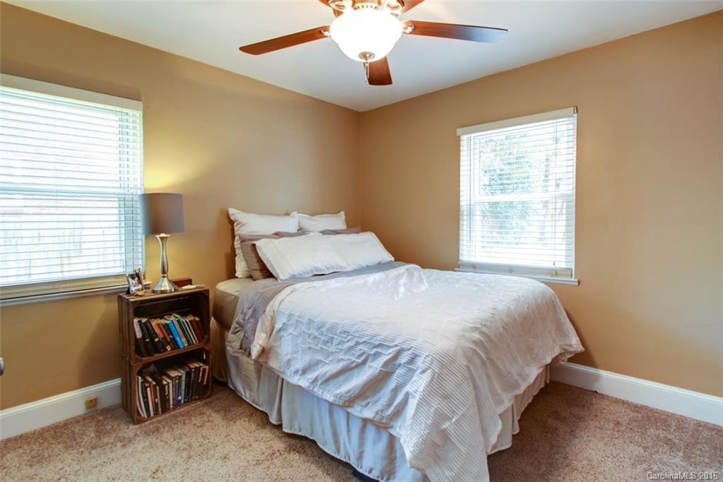 Merry Oaks - Residential