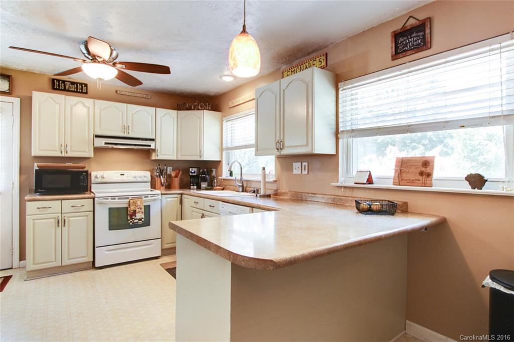 Merry Oaks - Residential