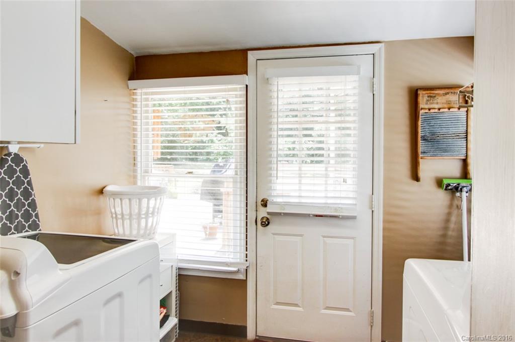 Merry Oaks - Residential