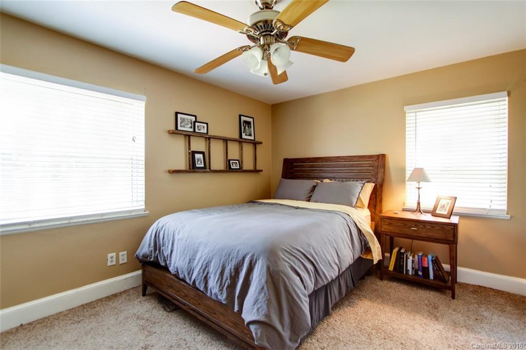 Merry Oaks - Residential