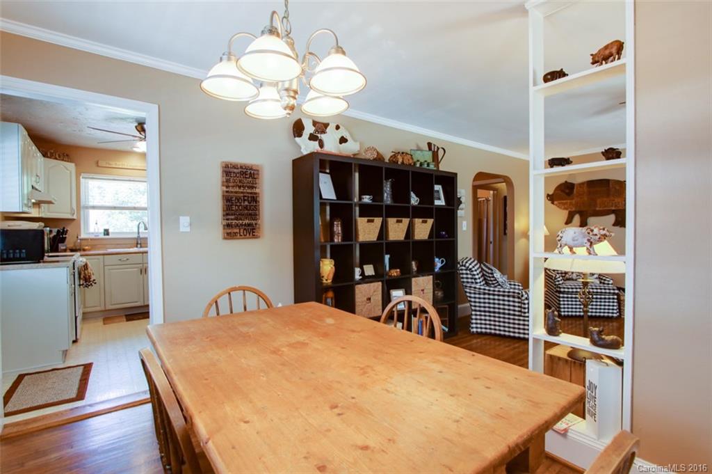 Merry Oaks - Residential