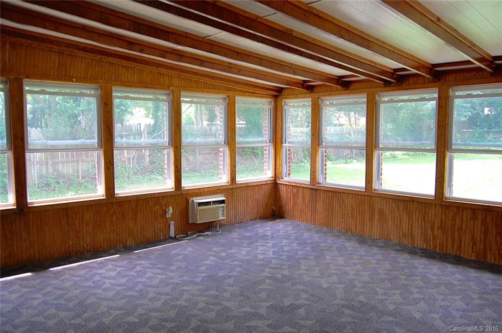 Oakhurst - Residential Lease