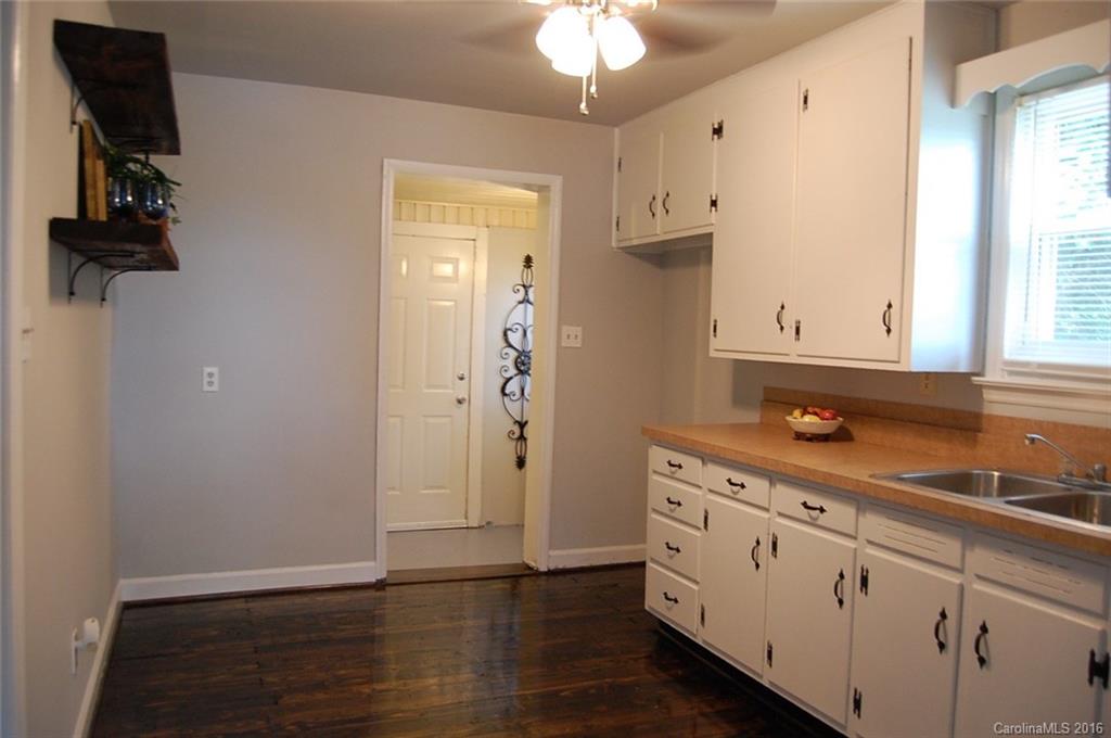 Oakhurst - Residential Lease
