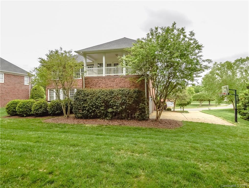 Highland Creek - Residential