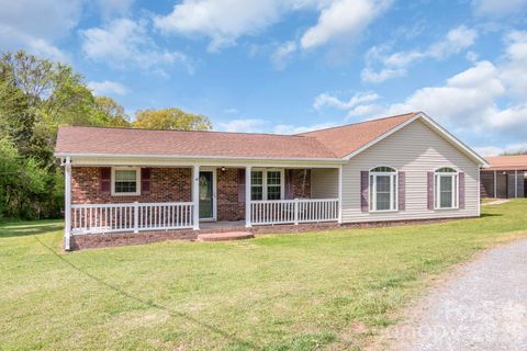 1317 Potter Road Lancaster SC 29720