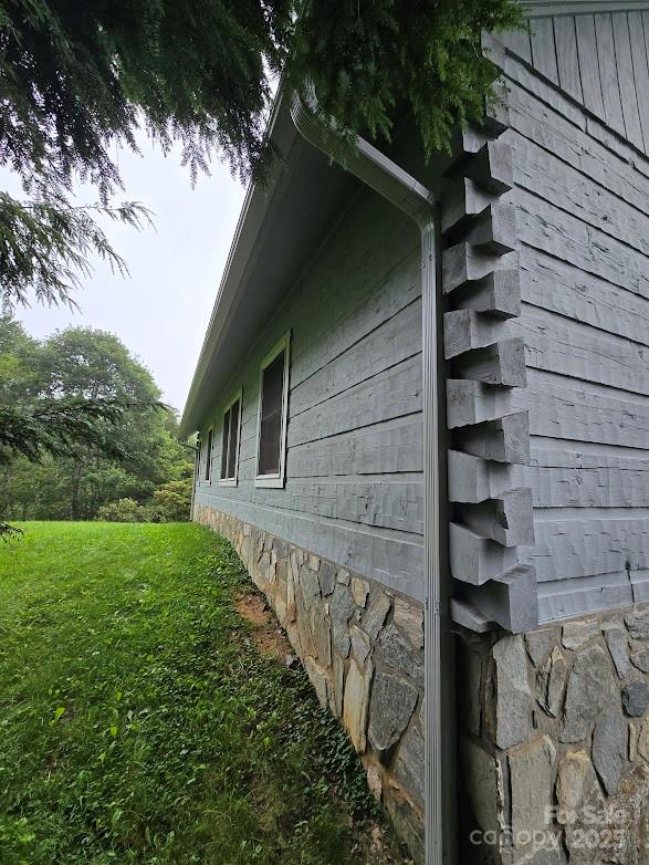 979 Wagon Road 6-8