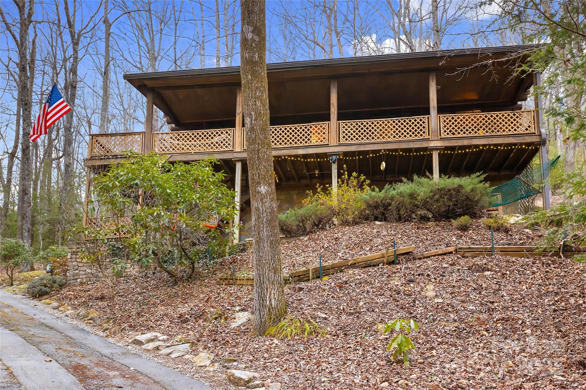 34 Rainbow Lake Circle