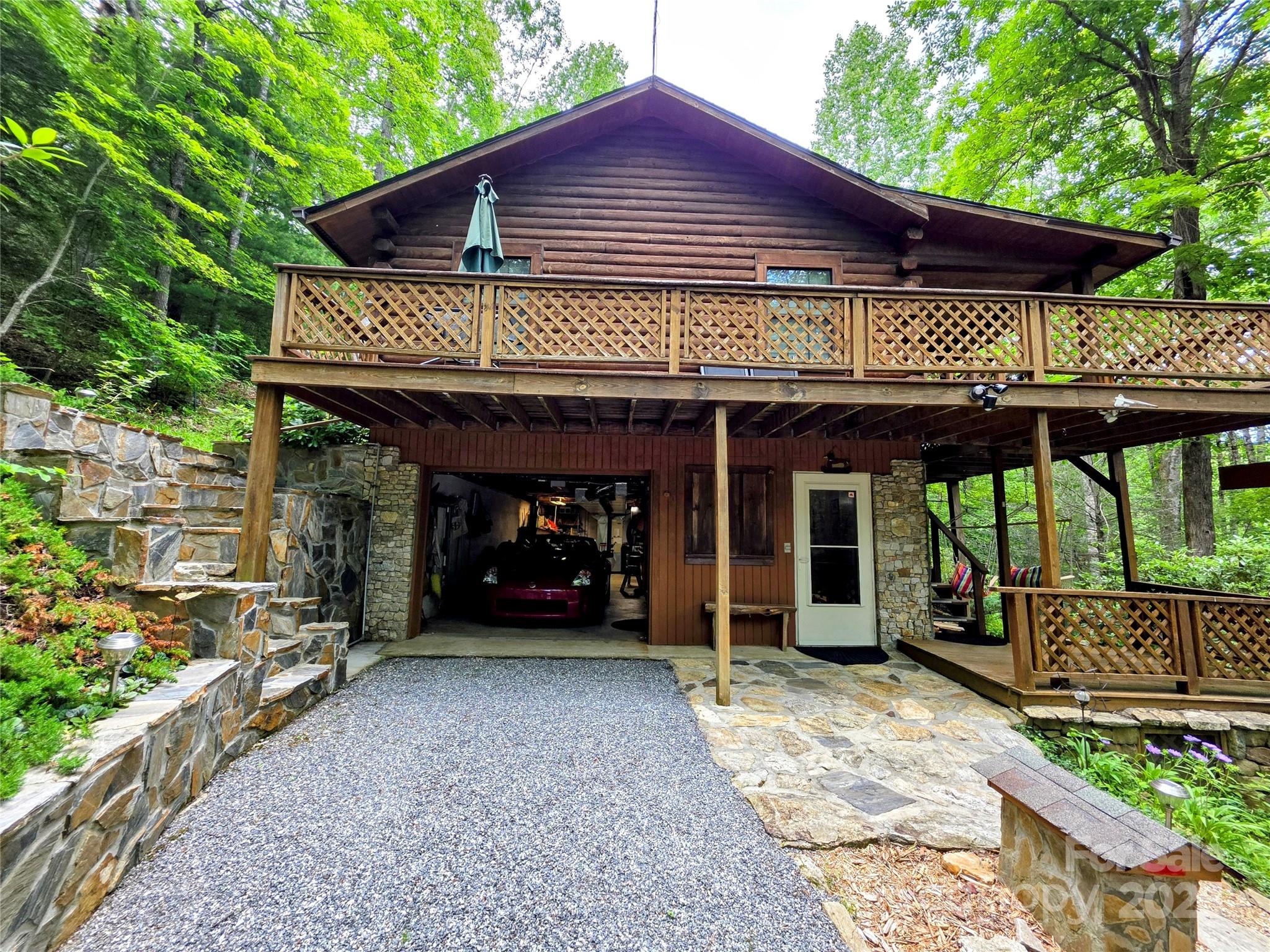 34 Rainbow Lake Circle