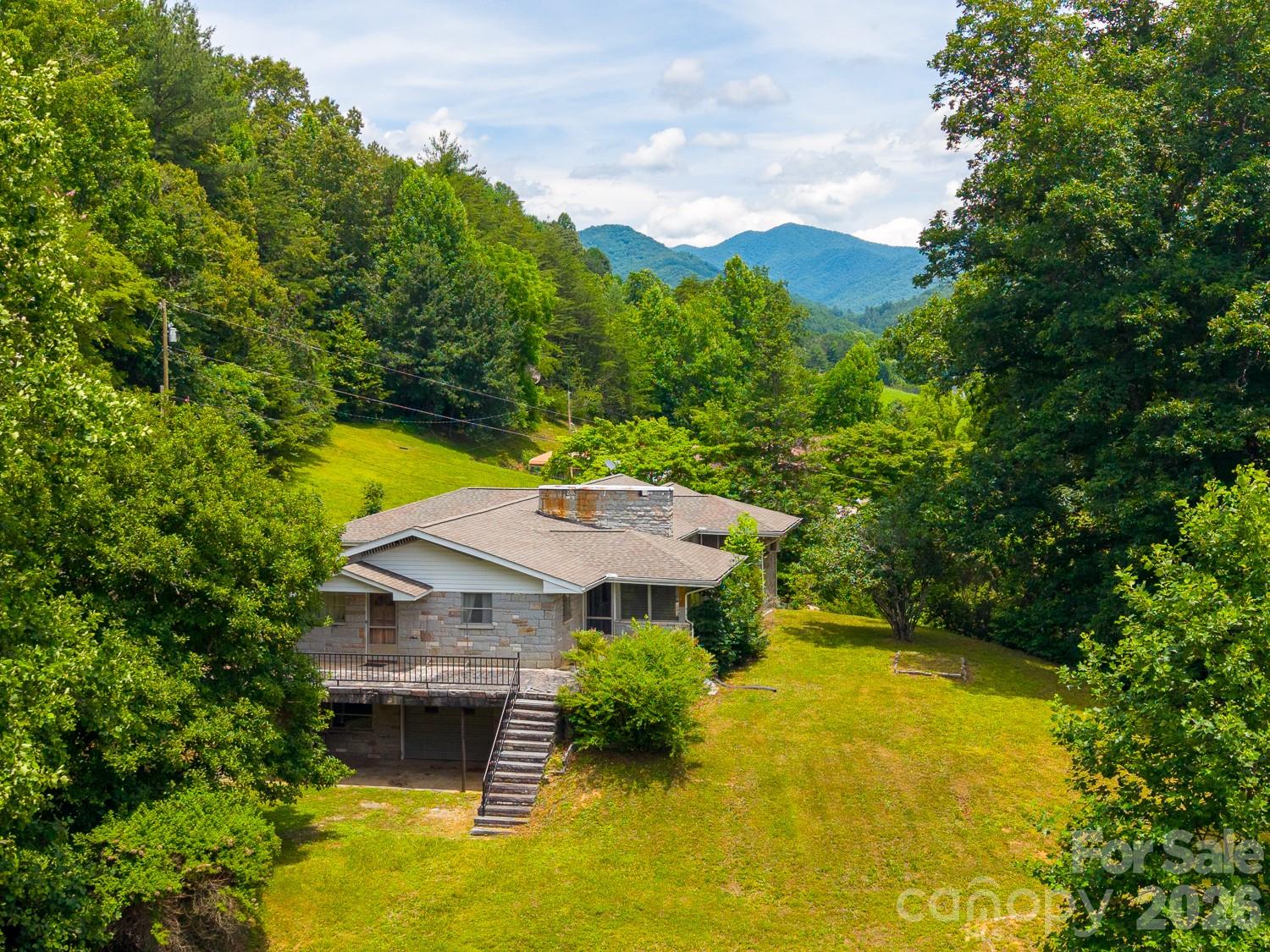222 Mitchell Mountain Road