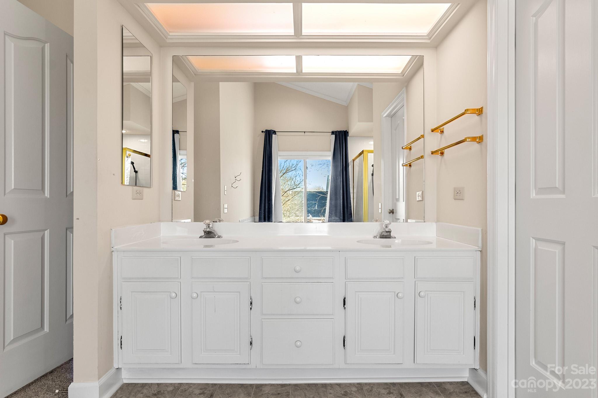 Swan Meadows - Residential