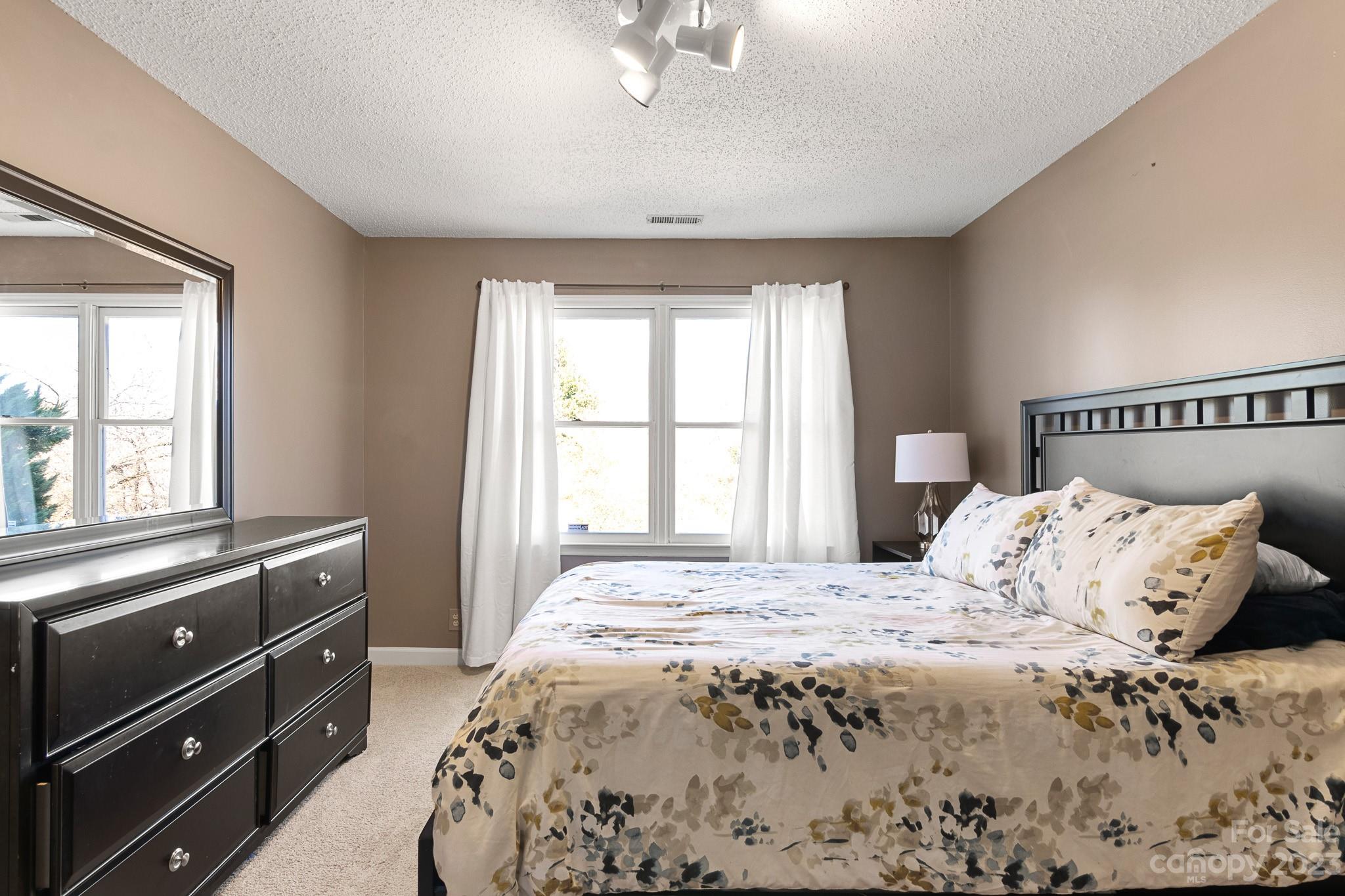 Swan Meadows - Residential