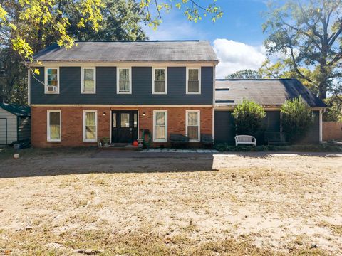 Photo of 6805 Porterfield Road, Charlotte, NC 28226 (MLS # 4314810)