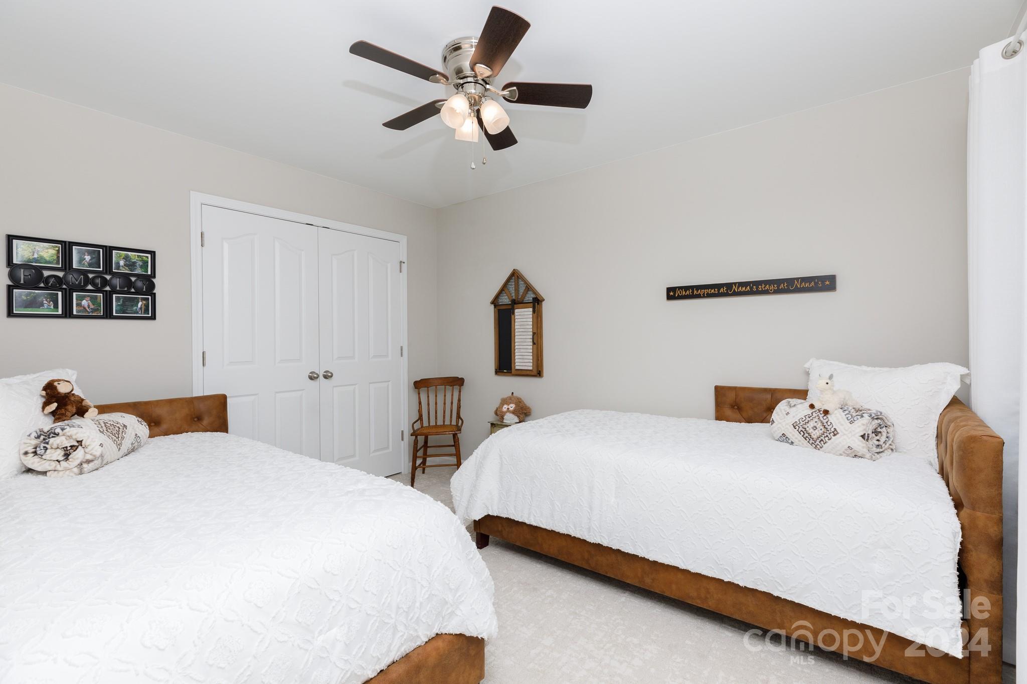 Lake Shore On Lake Wylie - Residential