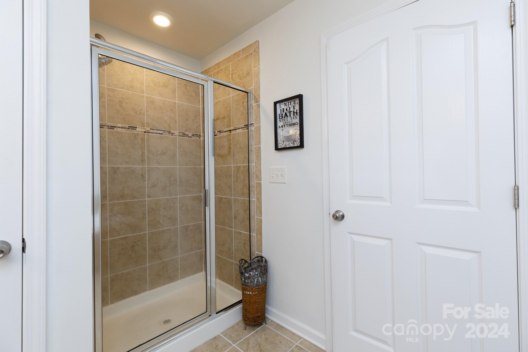 Lake Shore On Lake Wylie - Residential