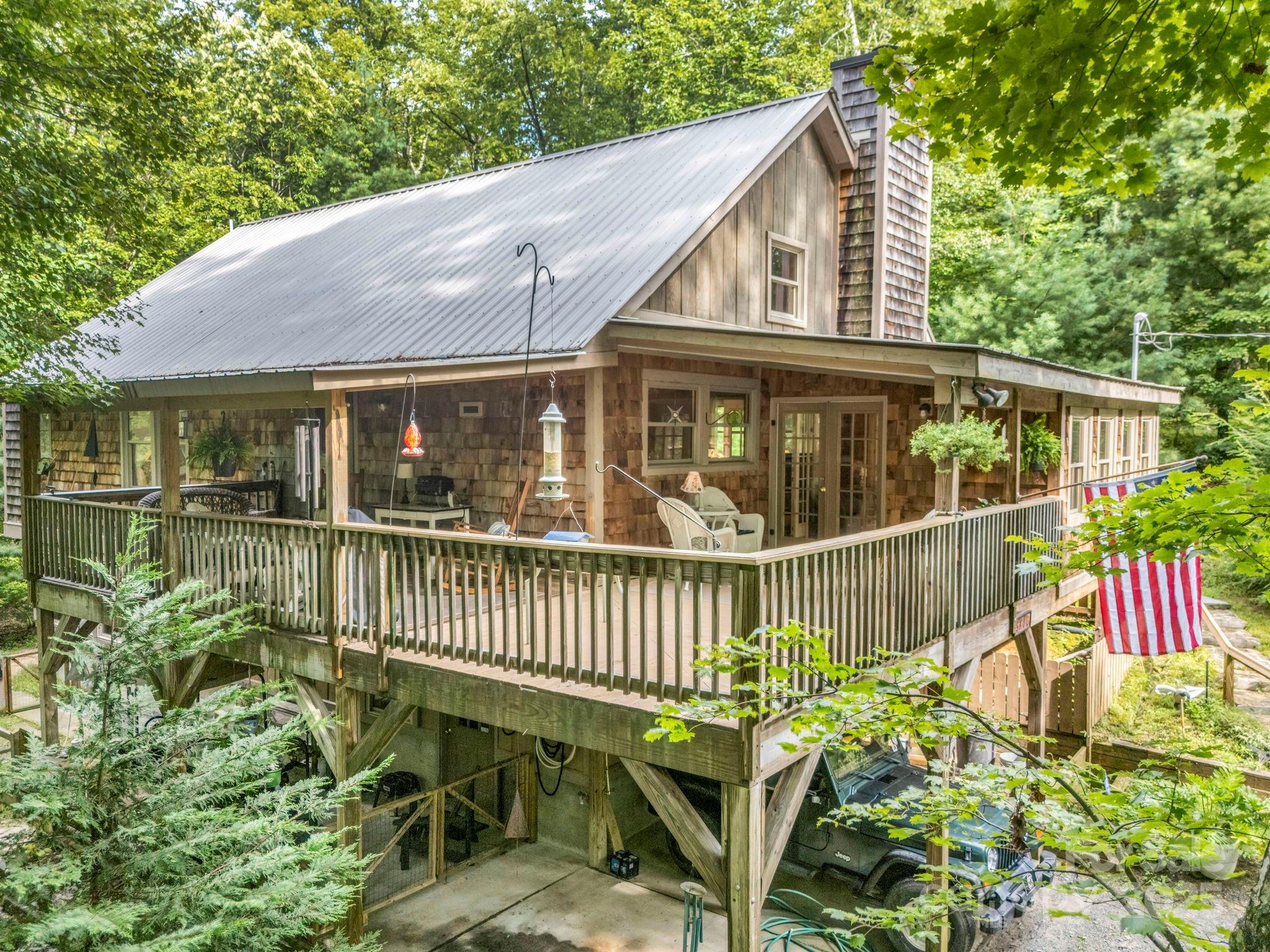 656 Cardinal Road