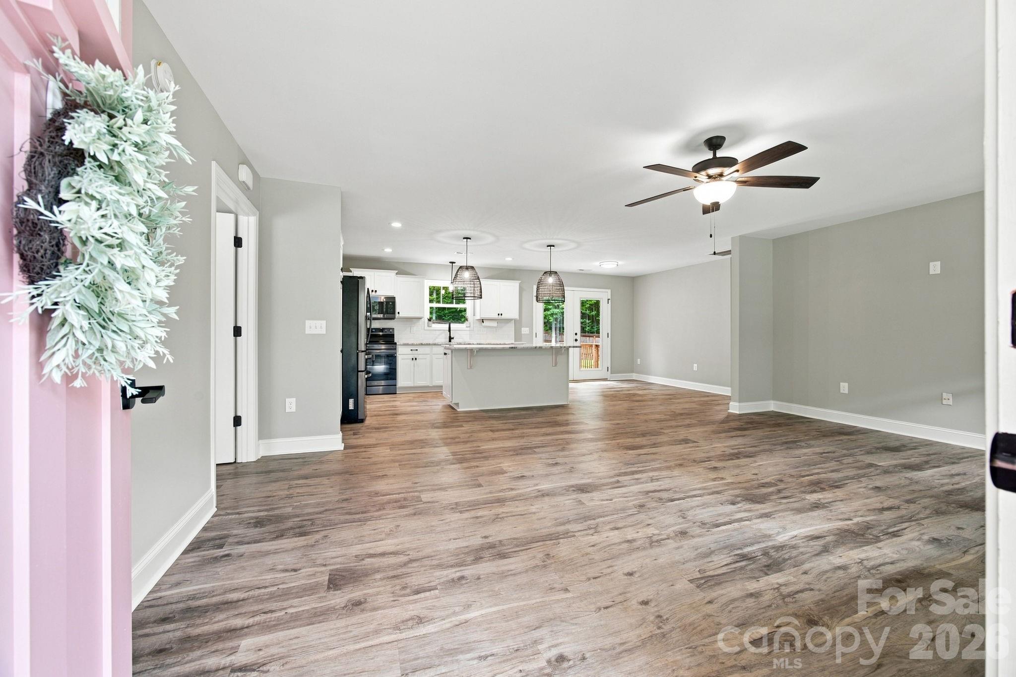 1385 Ebenezer Road