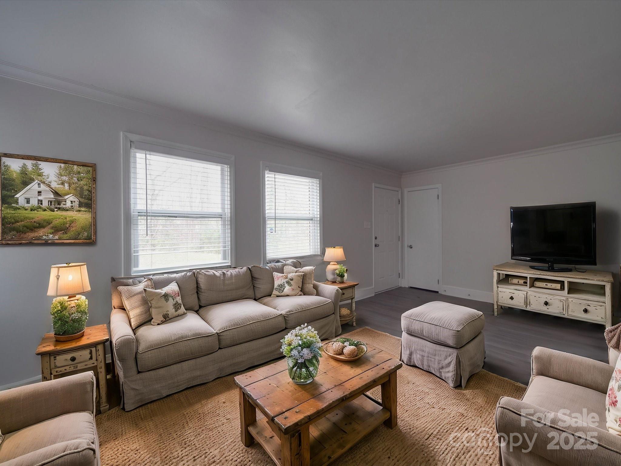 2996 Shady Lane