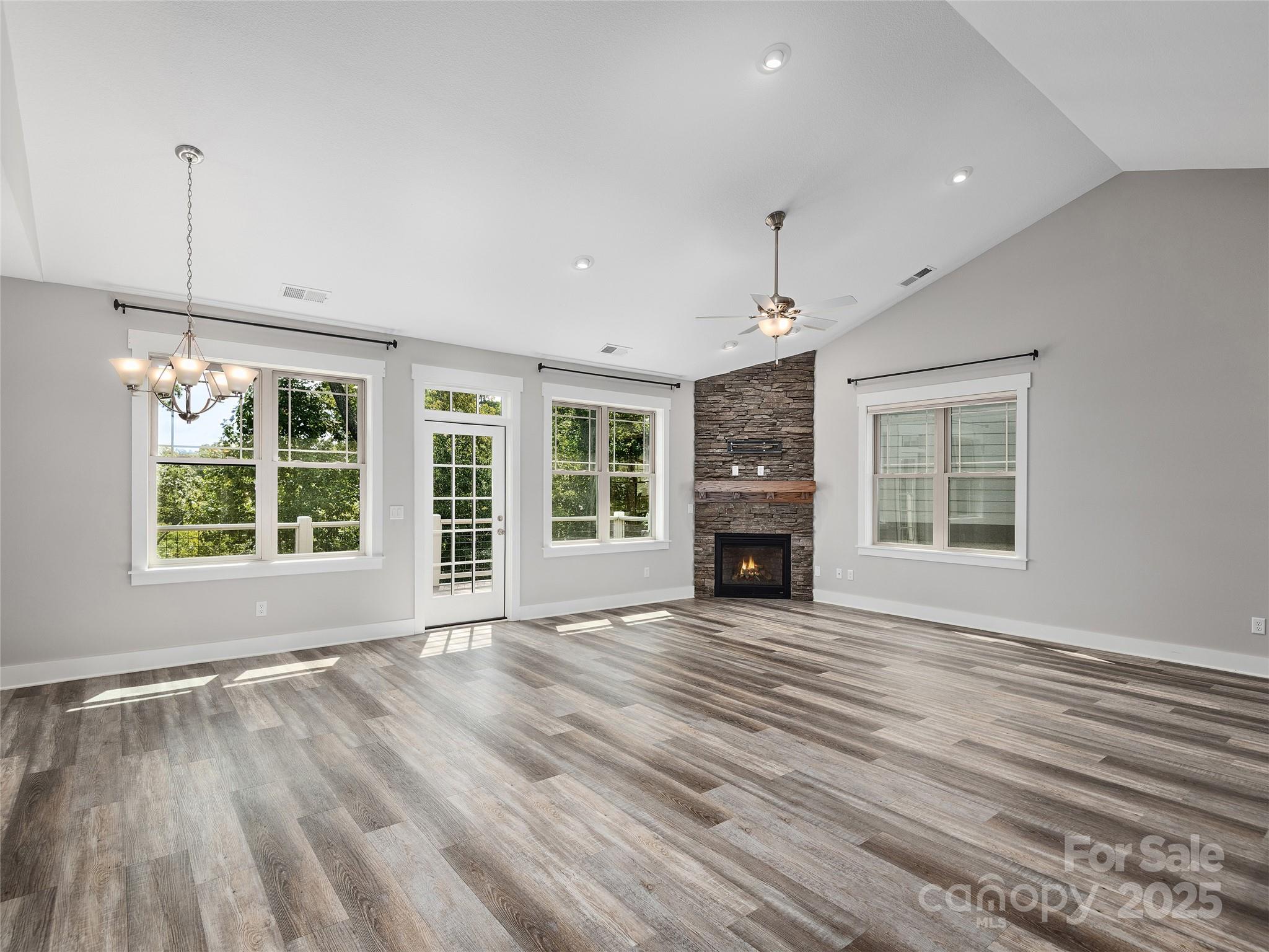 Pinnacle at Arabella Heights - Residential