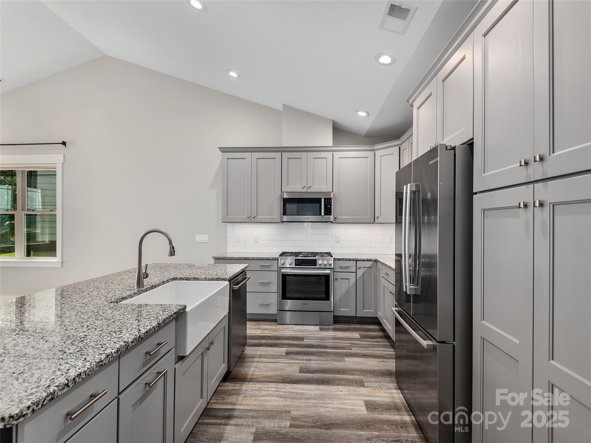 Pinnacle at Arabella Heights - Residential