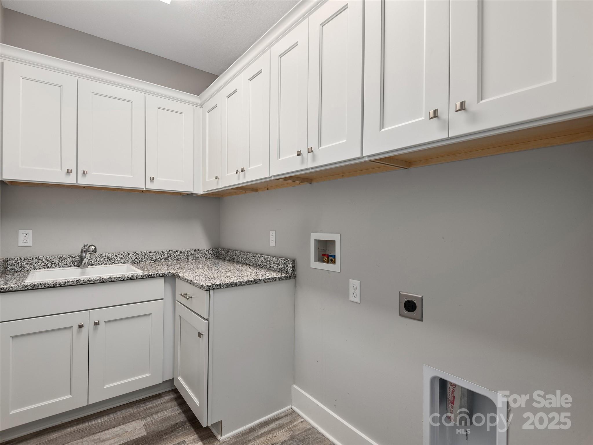 Pinnacle at Arabella Heights - Residential