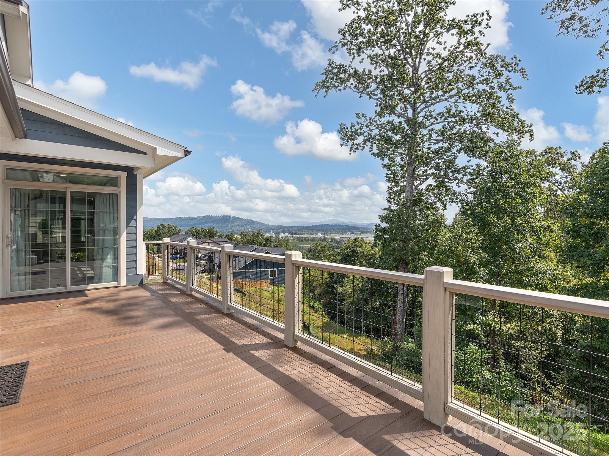 Pinnacle at Arabella Heights - Residential