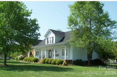 Photo of 4211 Briarcliff Drive, Monroe, NC 28110 (MLS # 4433179)