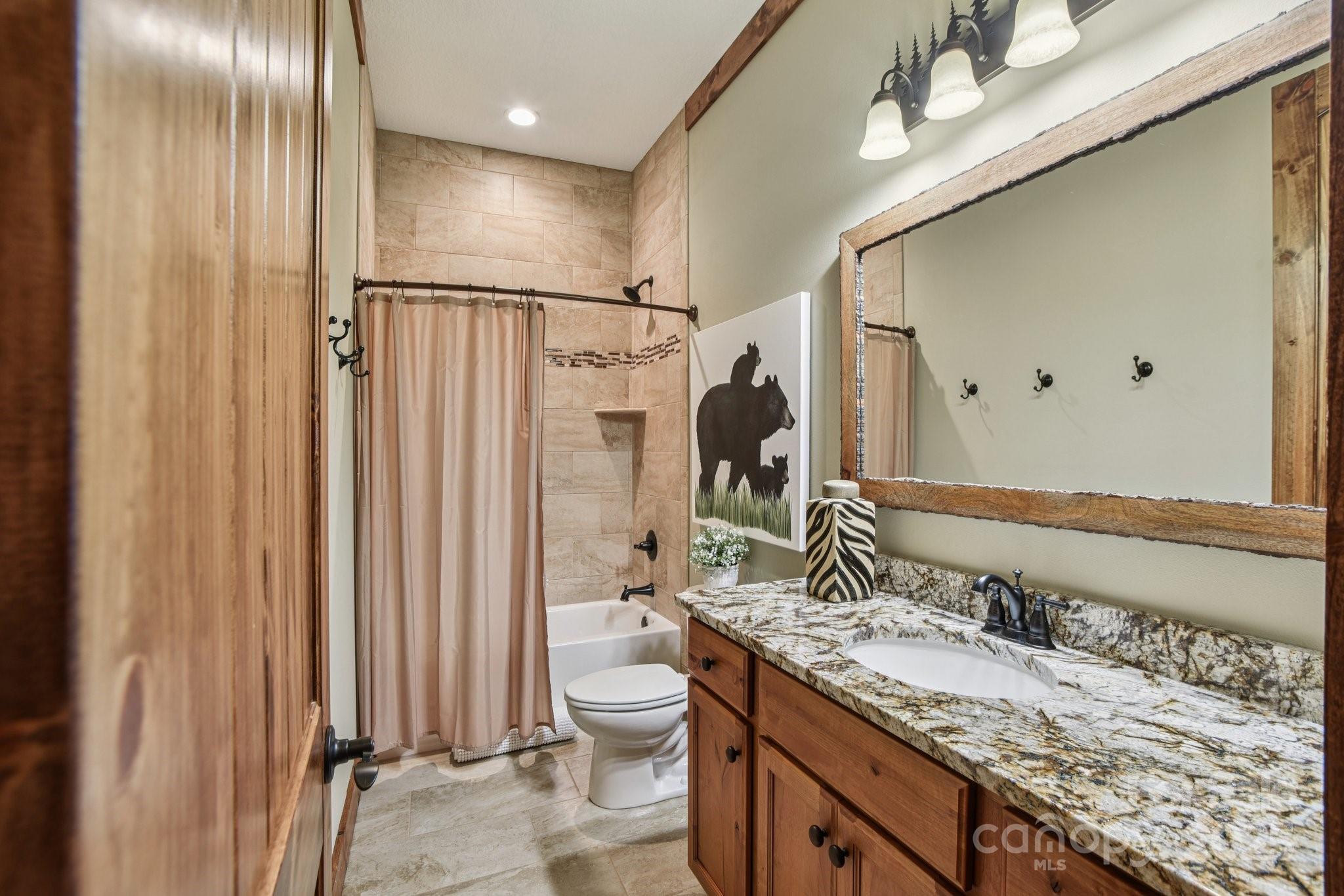 Falcon Ridge - Residential