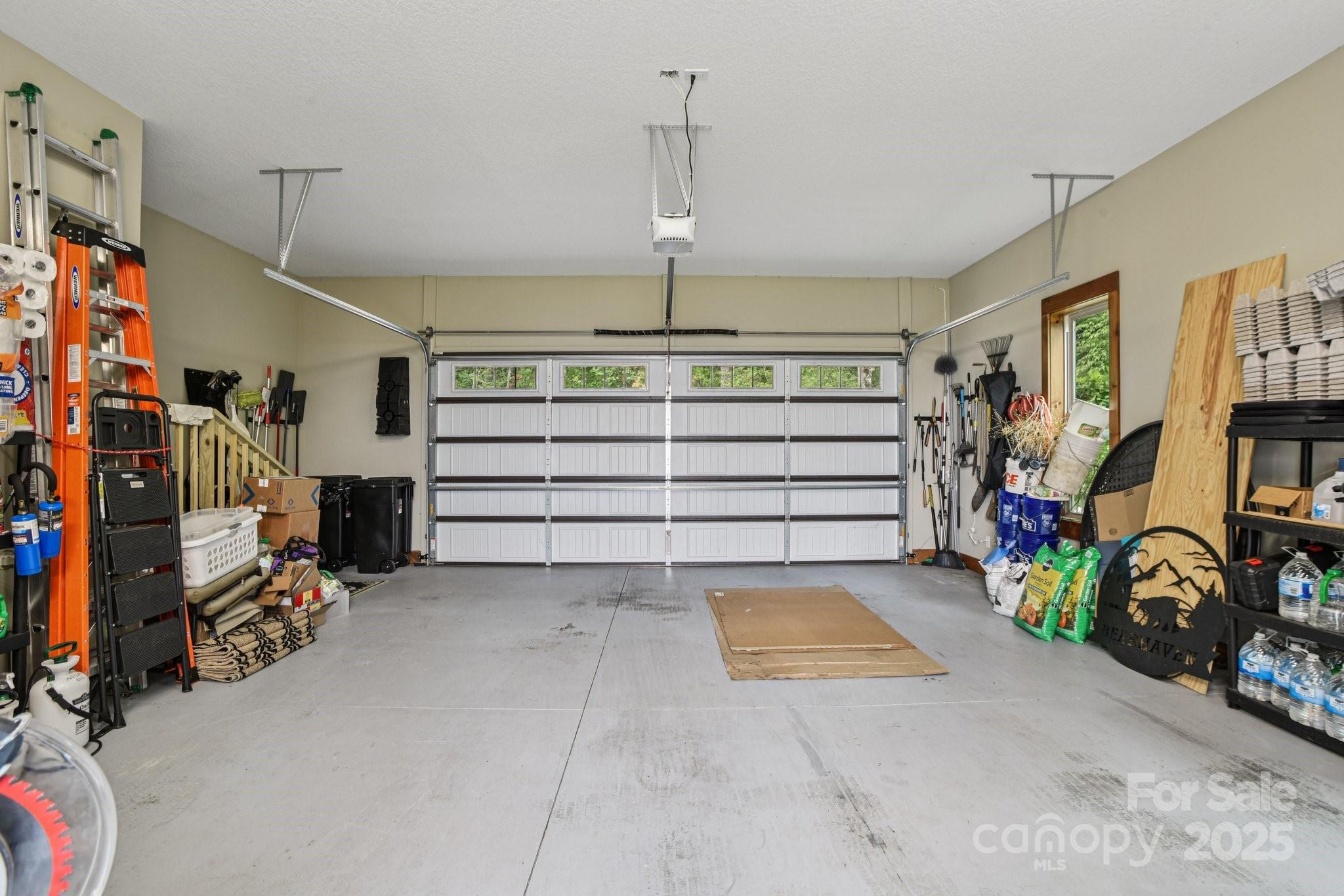 Falcon Ridge - Residential