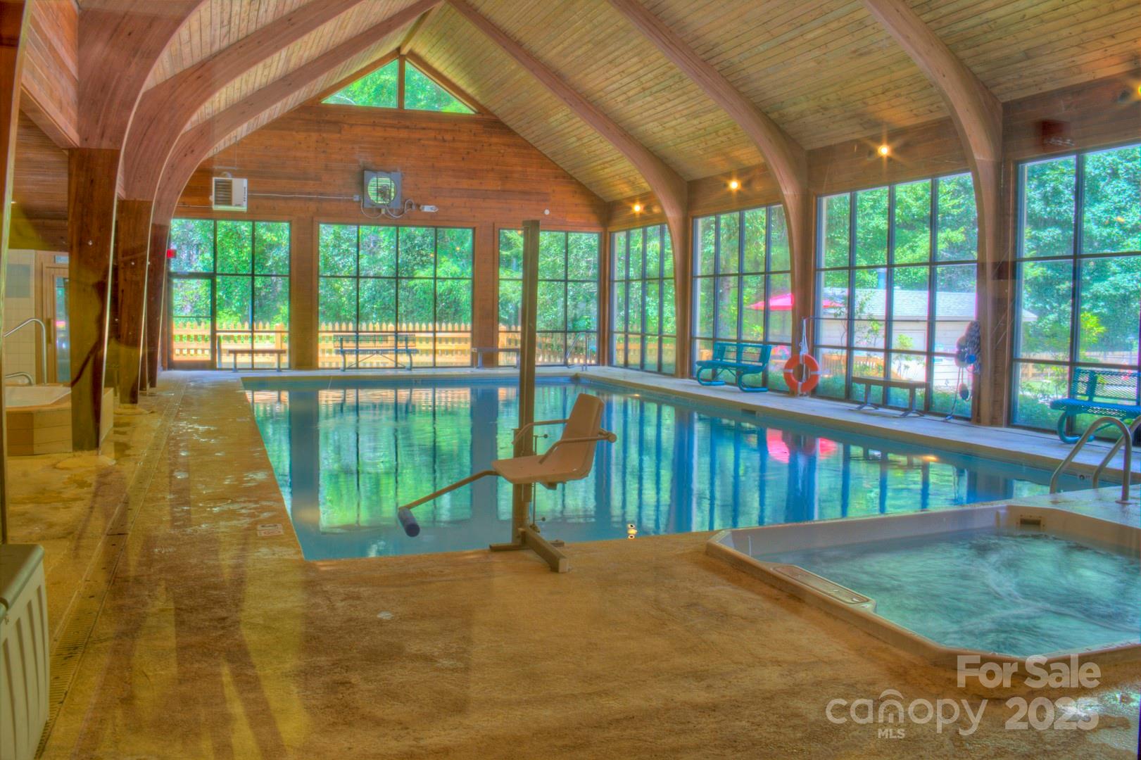 Falcon Ridge - Residential