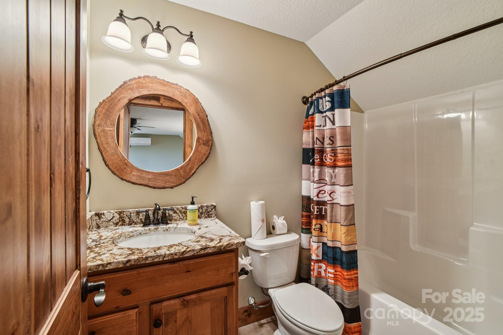 Falcon Ridge - Residential