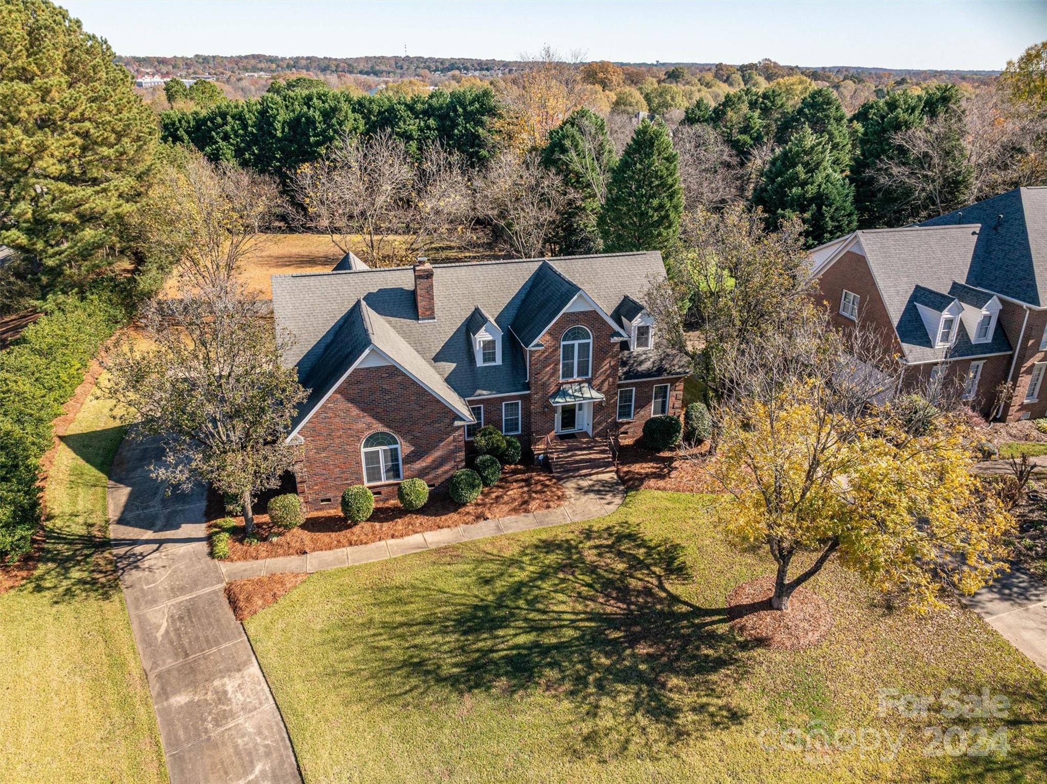Carriage Downs - Residential