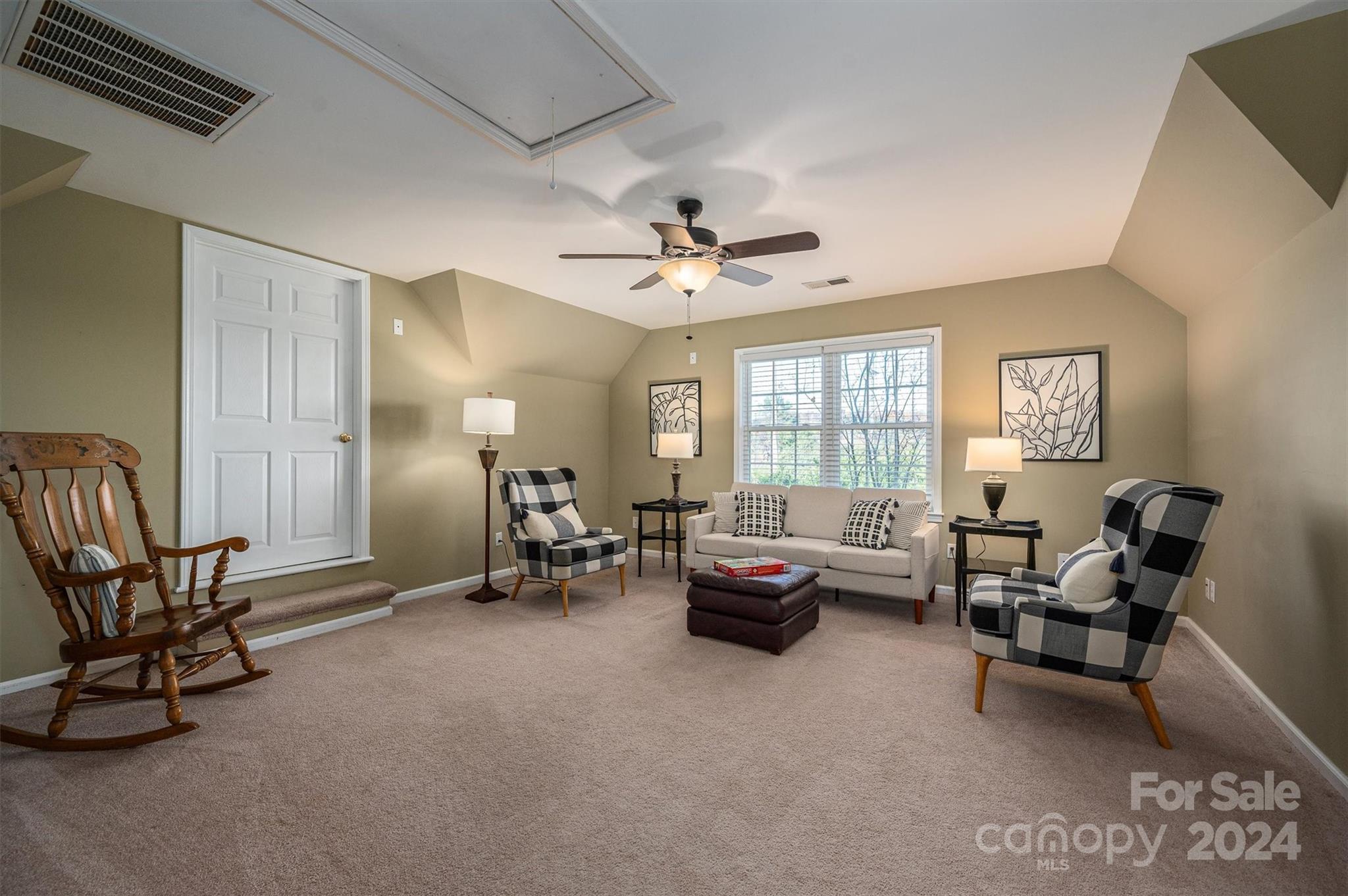 Carriage Downs - Residential
