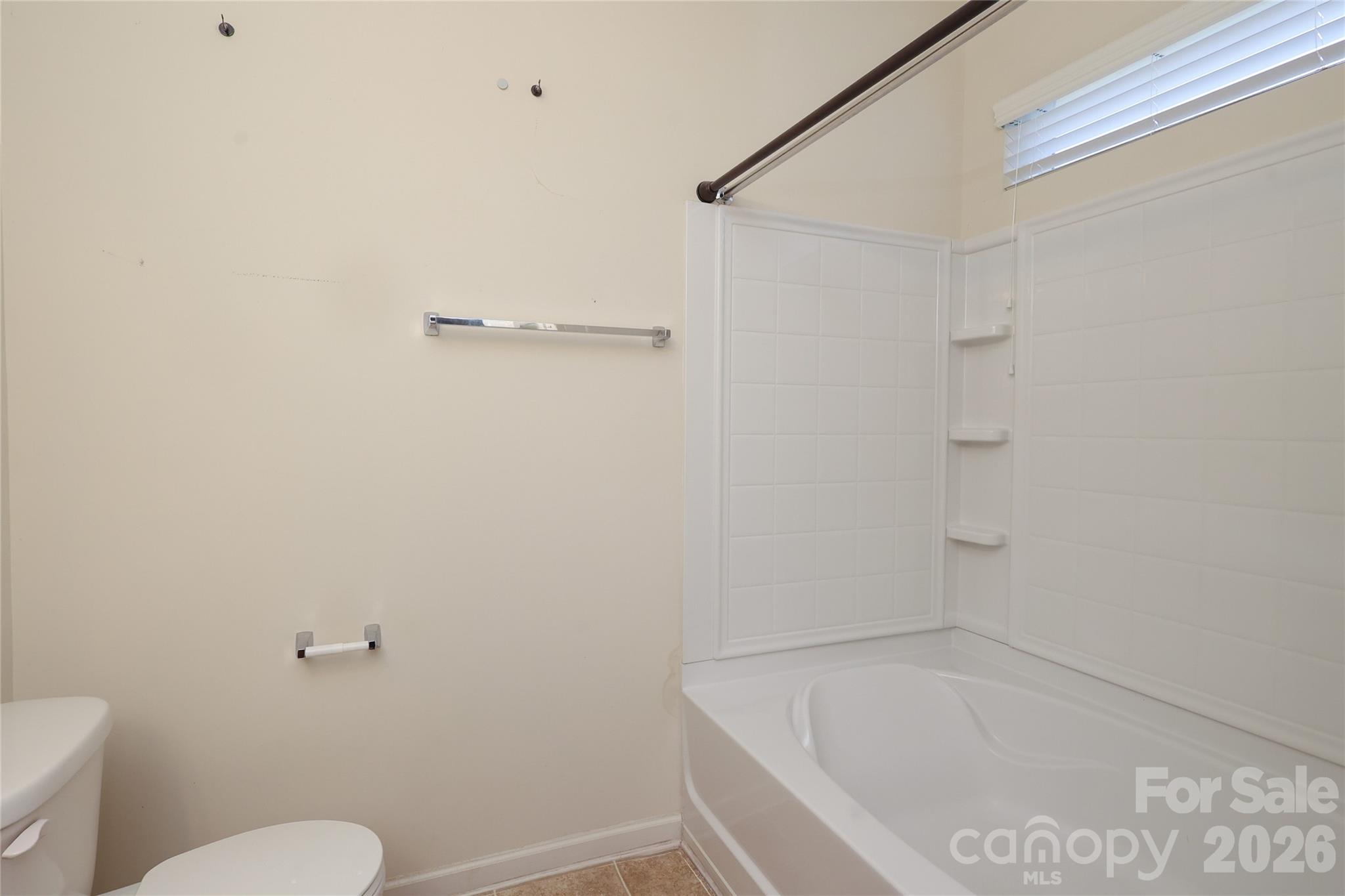 Hammond Lake - Residential