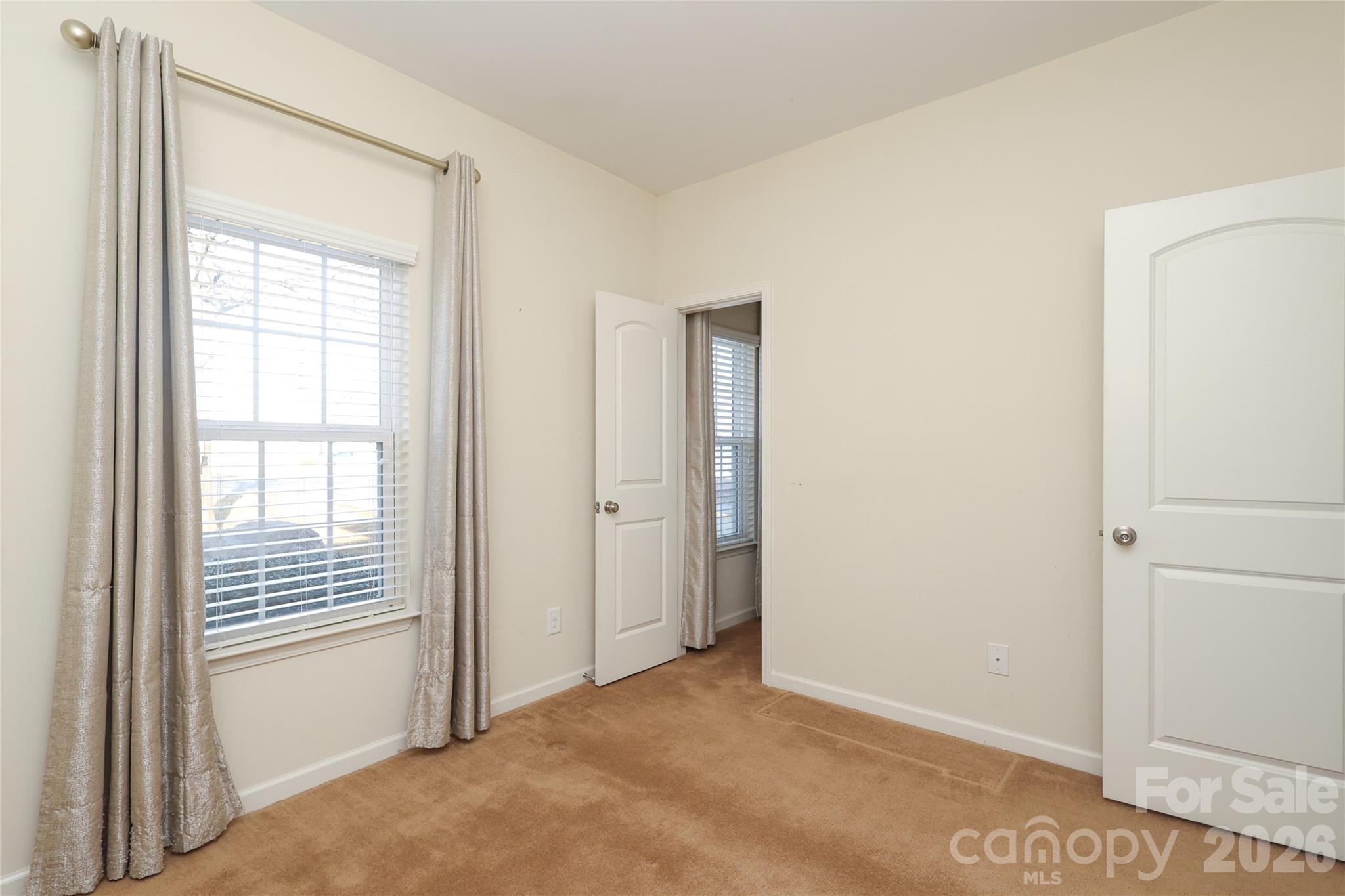 Hammond Lake - Residential